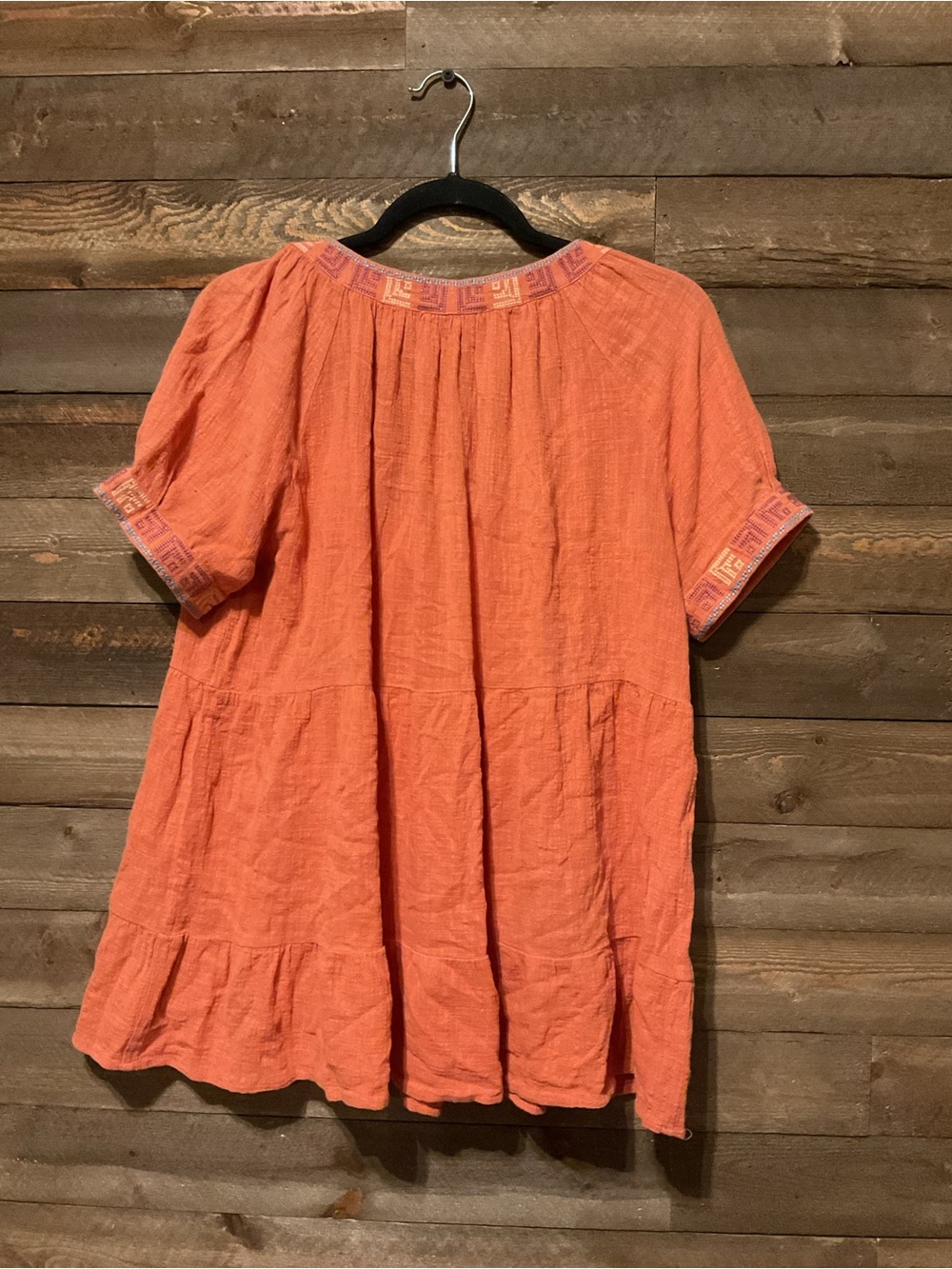 Women’s Easel Boho Embroidered Babydoll Tunic Top Size Medium - Picture 3 of 3
